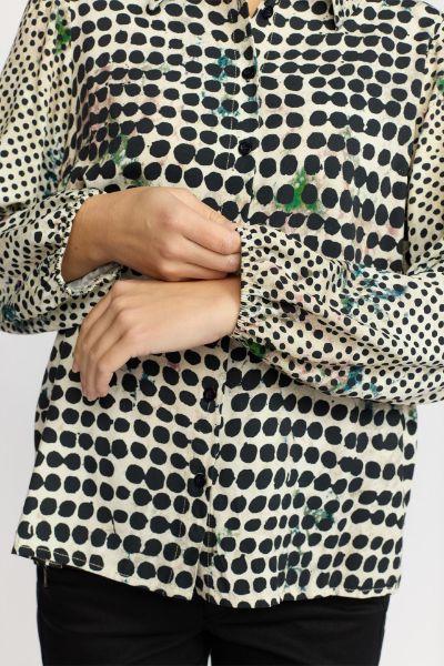 Bilde av Sadaya sort/sand bluse