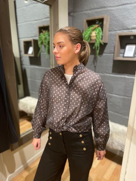 Bilde av Eda bluse med prikker