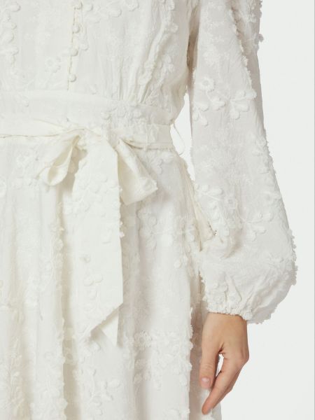 Bilde av Monnie embroidery dress